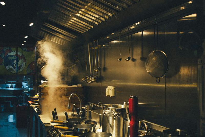 10 Must-Have Commercial Kitchen Equipment Pieces for New Restaurants