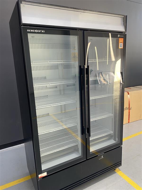 SKOPE BME1200N-AC-Black: Two Door chiller ActiveCore Lit Sign