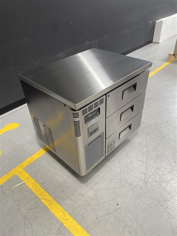 TURBO AIR KUF9-3D-3 Undercounter 3 Drawer Freezer
