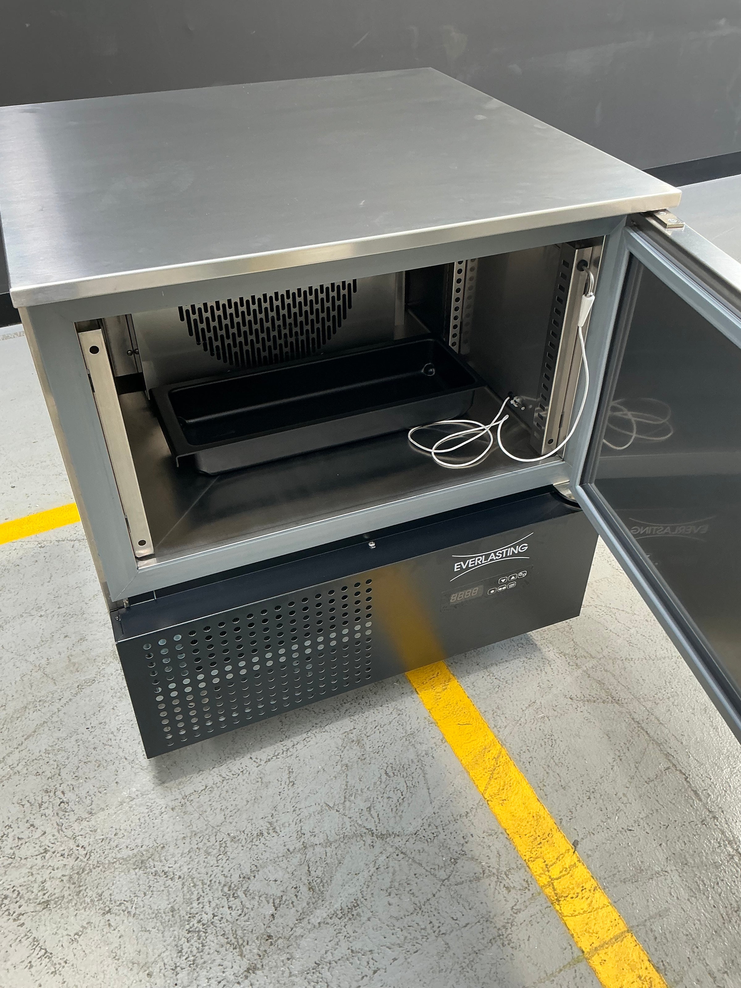 Everlasting - BASIC TRAY 05 - Blast Chiller & Shock Freezer