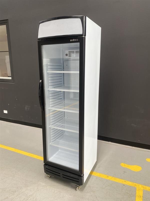 GM0374L : Bromic Upright Display Fridge with Lightbox Flat Glass Door - BLACK
