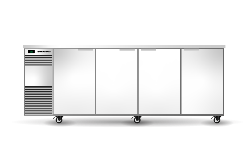 BackBar 4 Solid Swing Door Fridge