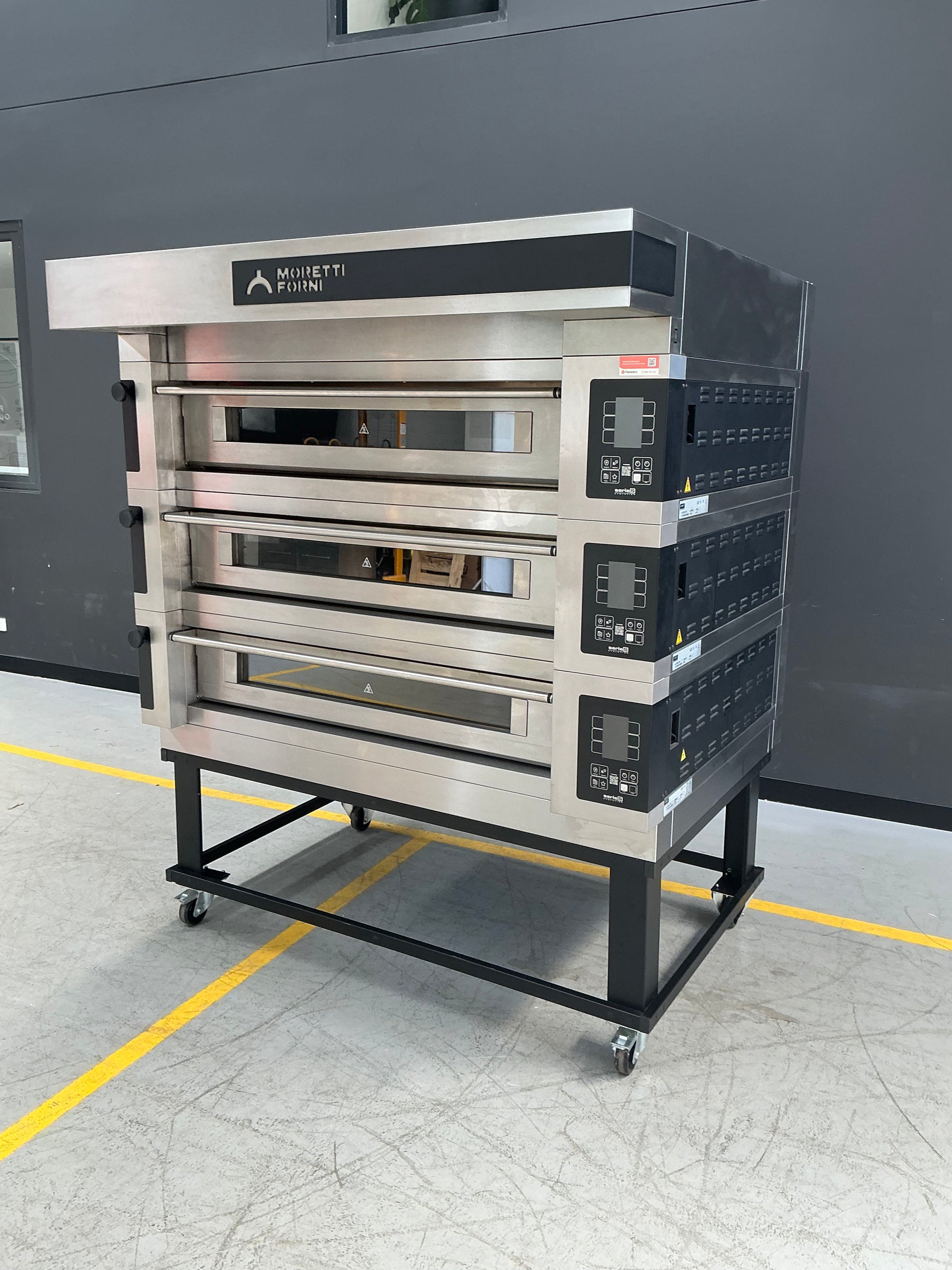 Moretti Forni COMP-S120E-3-S Serie S Triple Deck Oven on Stand