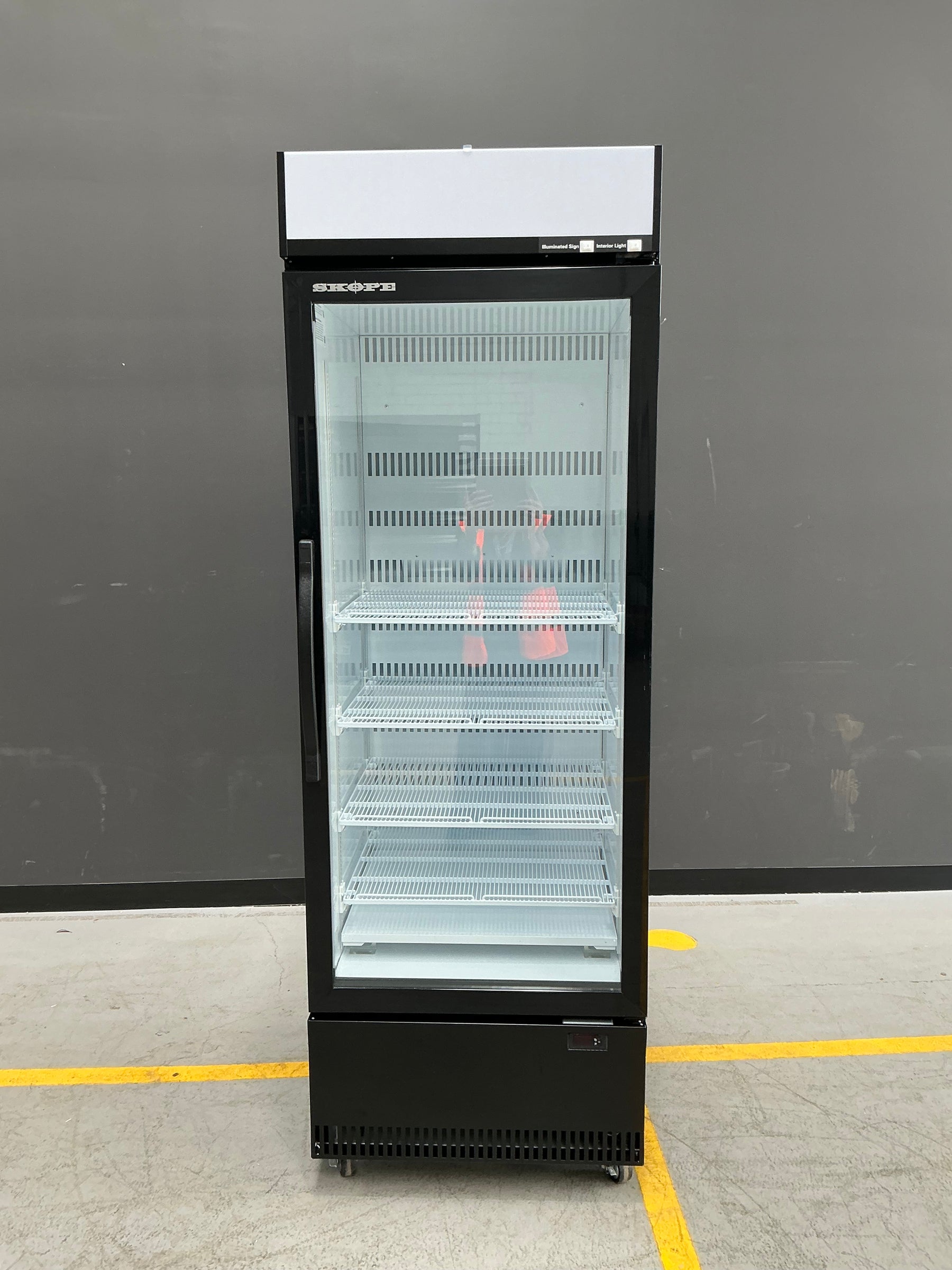Skope - BCE600N - 1 Glass Door Display or Storage Fridge