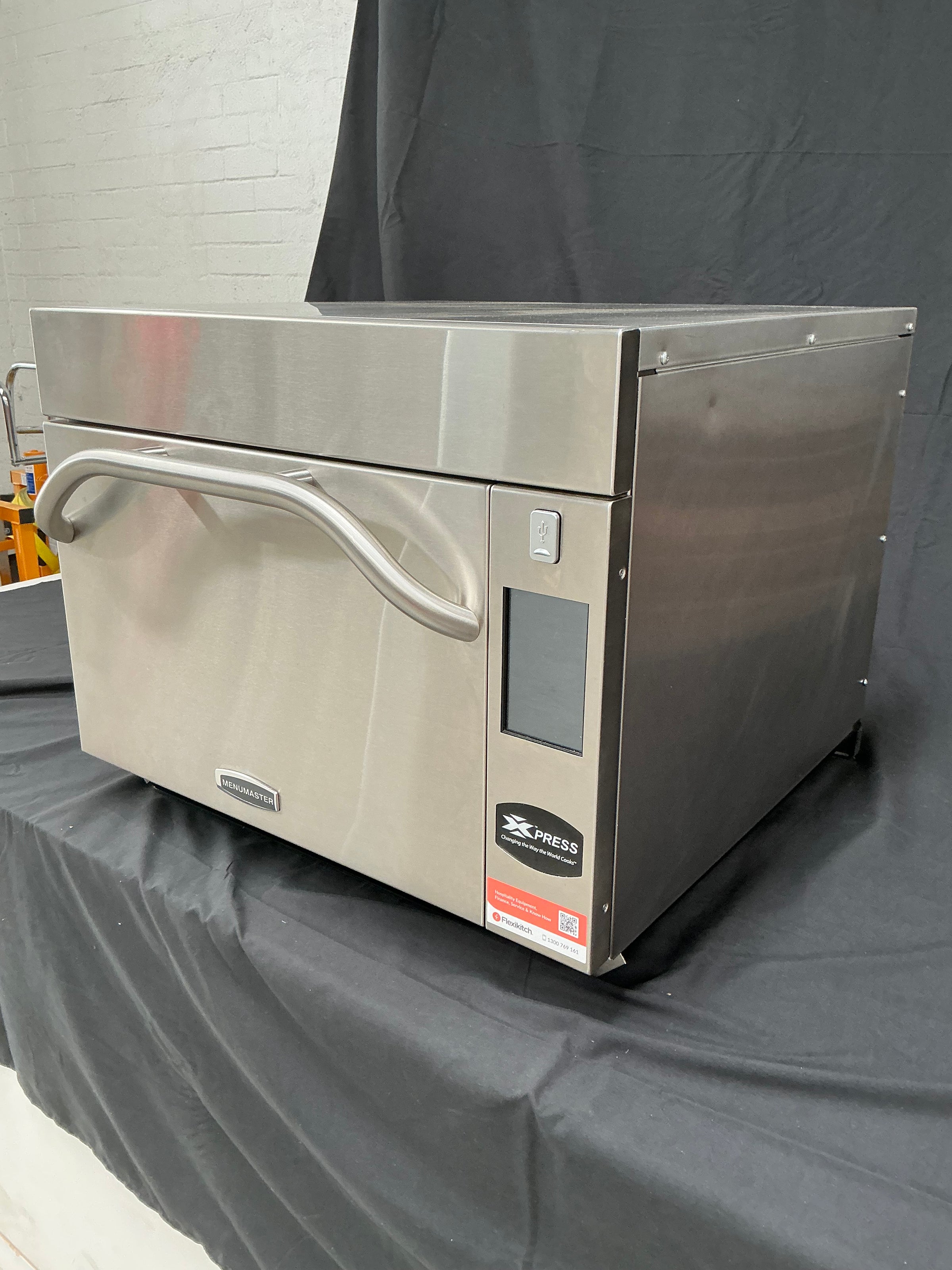 Menumaster MXP5221TLT MXP Touchscreen Express Oven Microwave Impinged Air Infrared w Liner