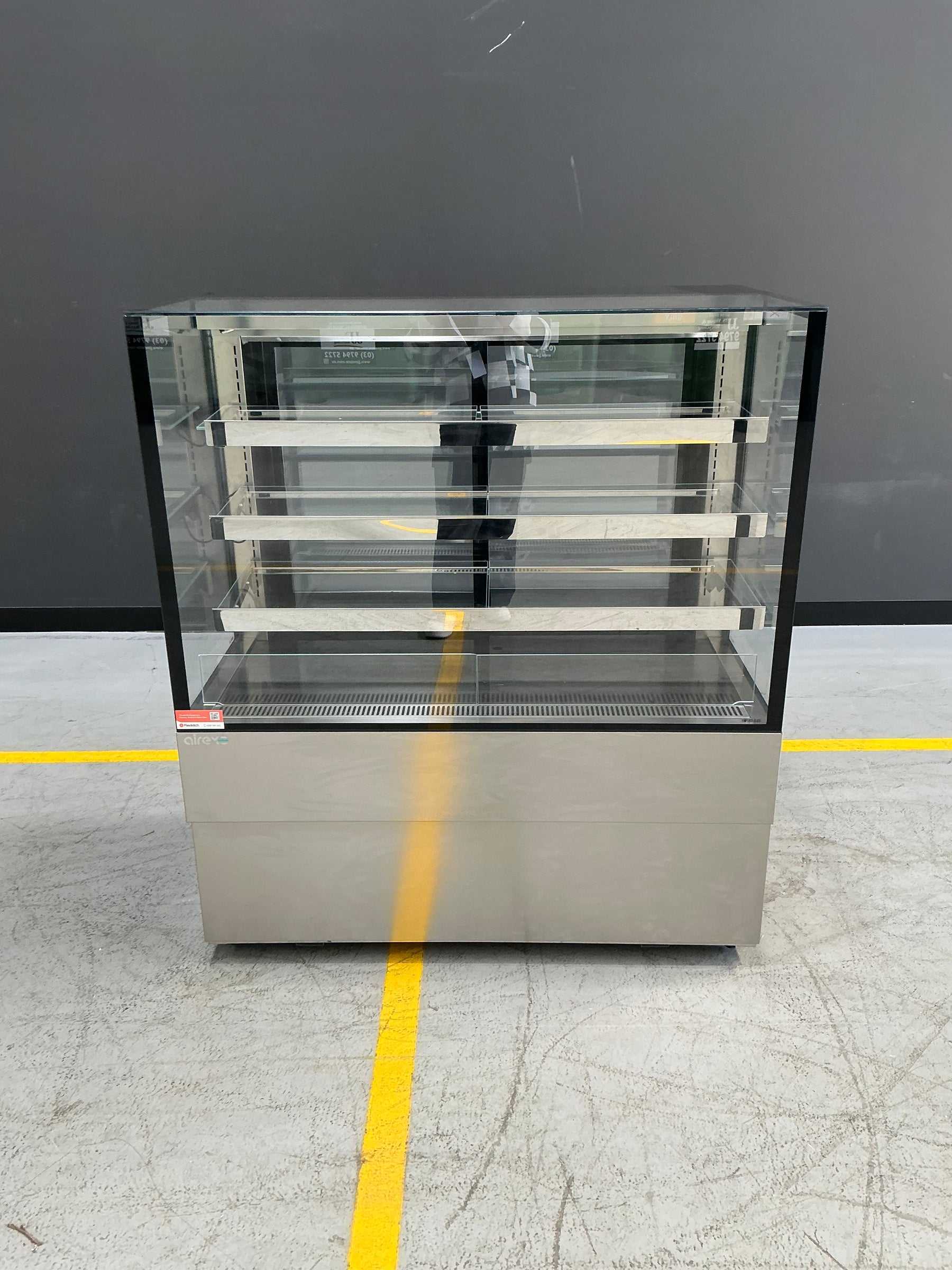 Airex - AXA.FDFSSQ.12 - Ambient Freestanding Square Food Display