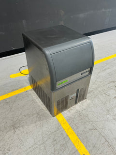 Scotsman - ECS 87 AS OX - Self Contained Gourmet Ice Machine