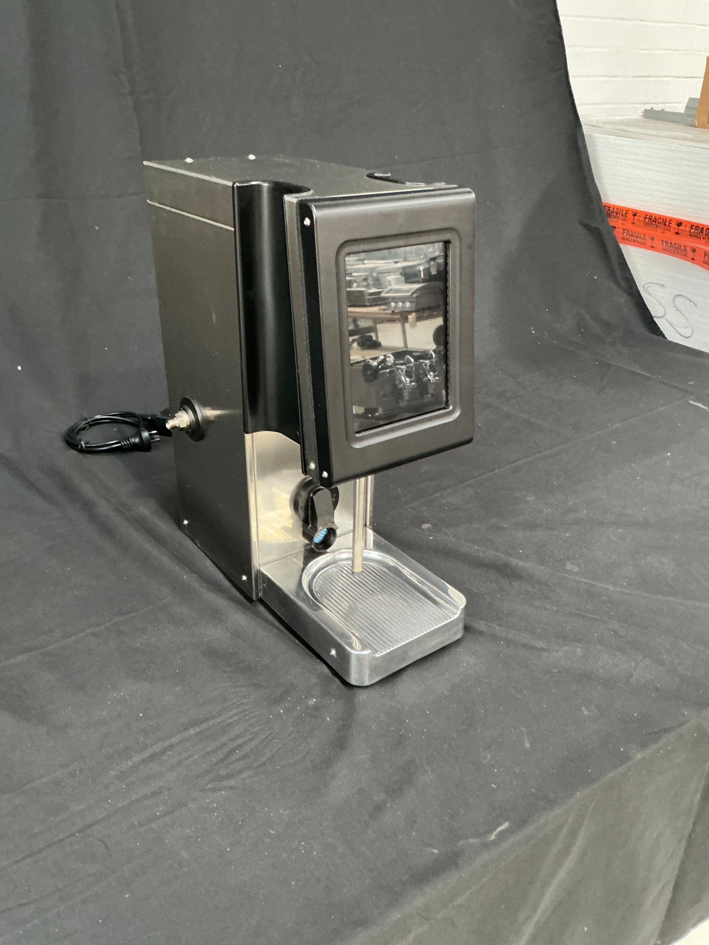 CaffeAssist - Legato - Automatic Milk Steamer