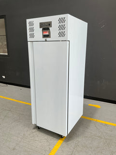 Williams - HG1SSHC - Garnet 1 Door Solid Door Fridge