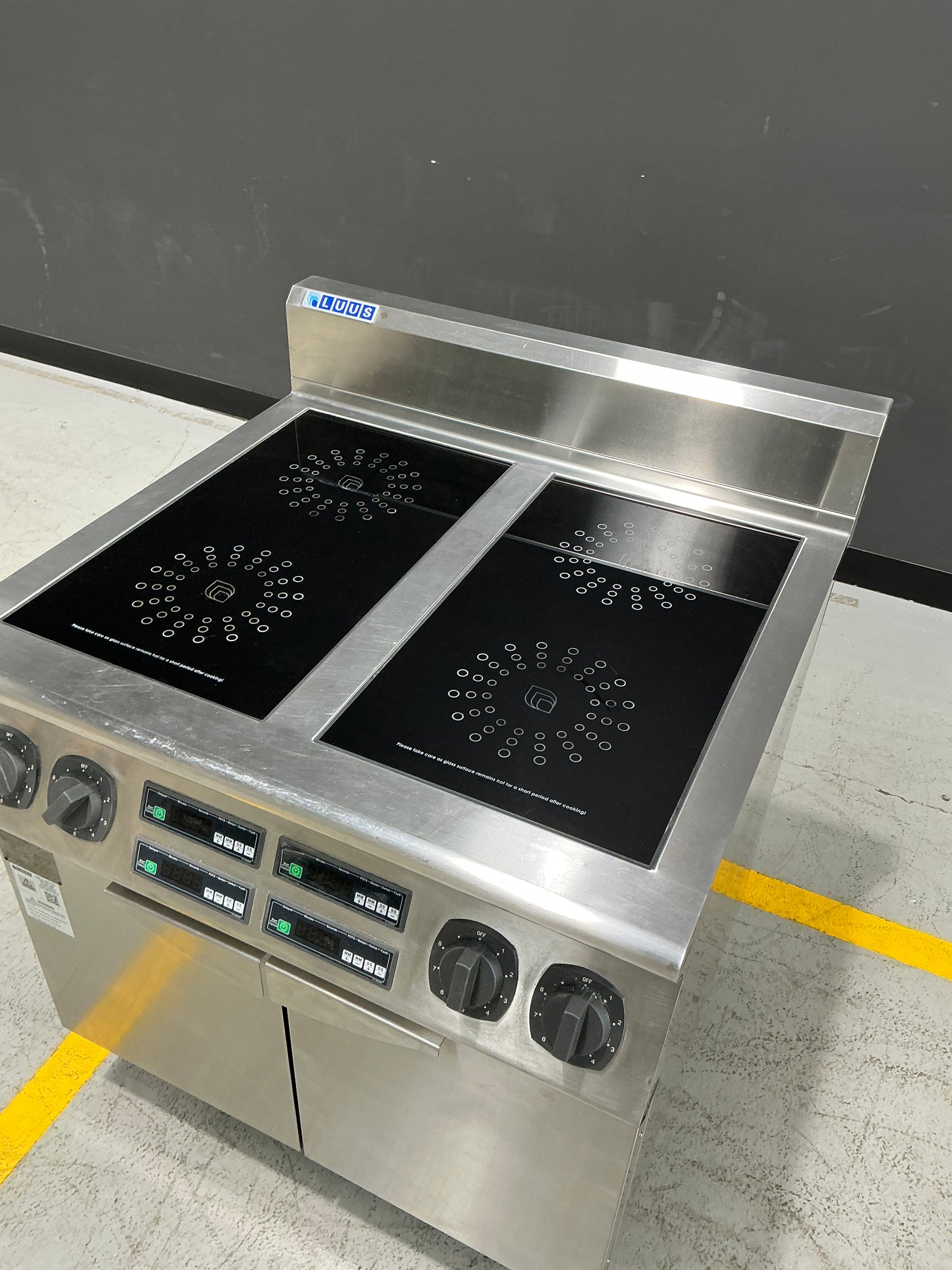 Luus - EC7-4B - 4 Zone Induction Cooktop
