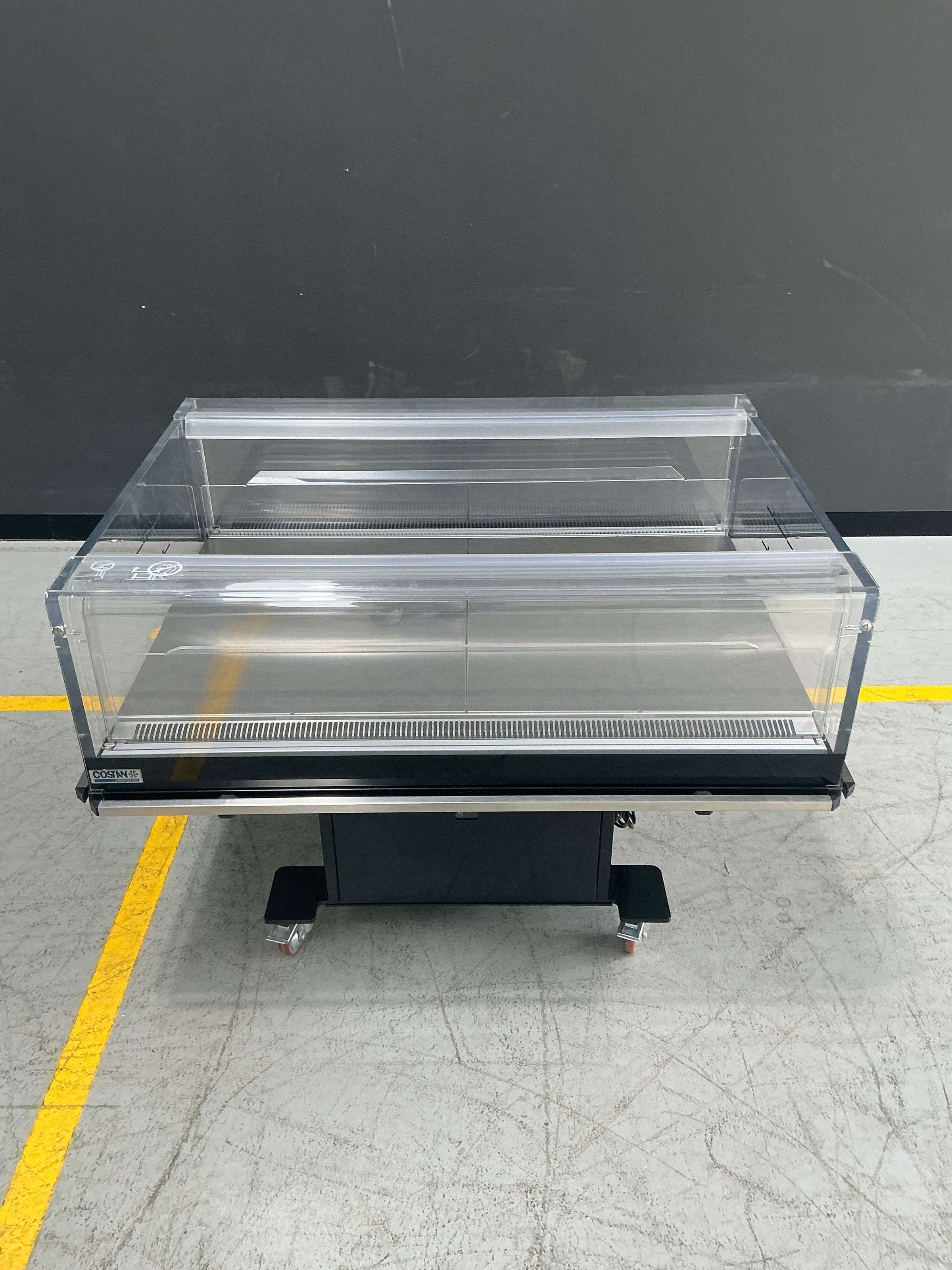 Bonnet Névé LATM125LS Latitude LS Modular Island Display