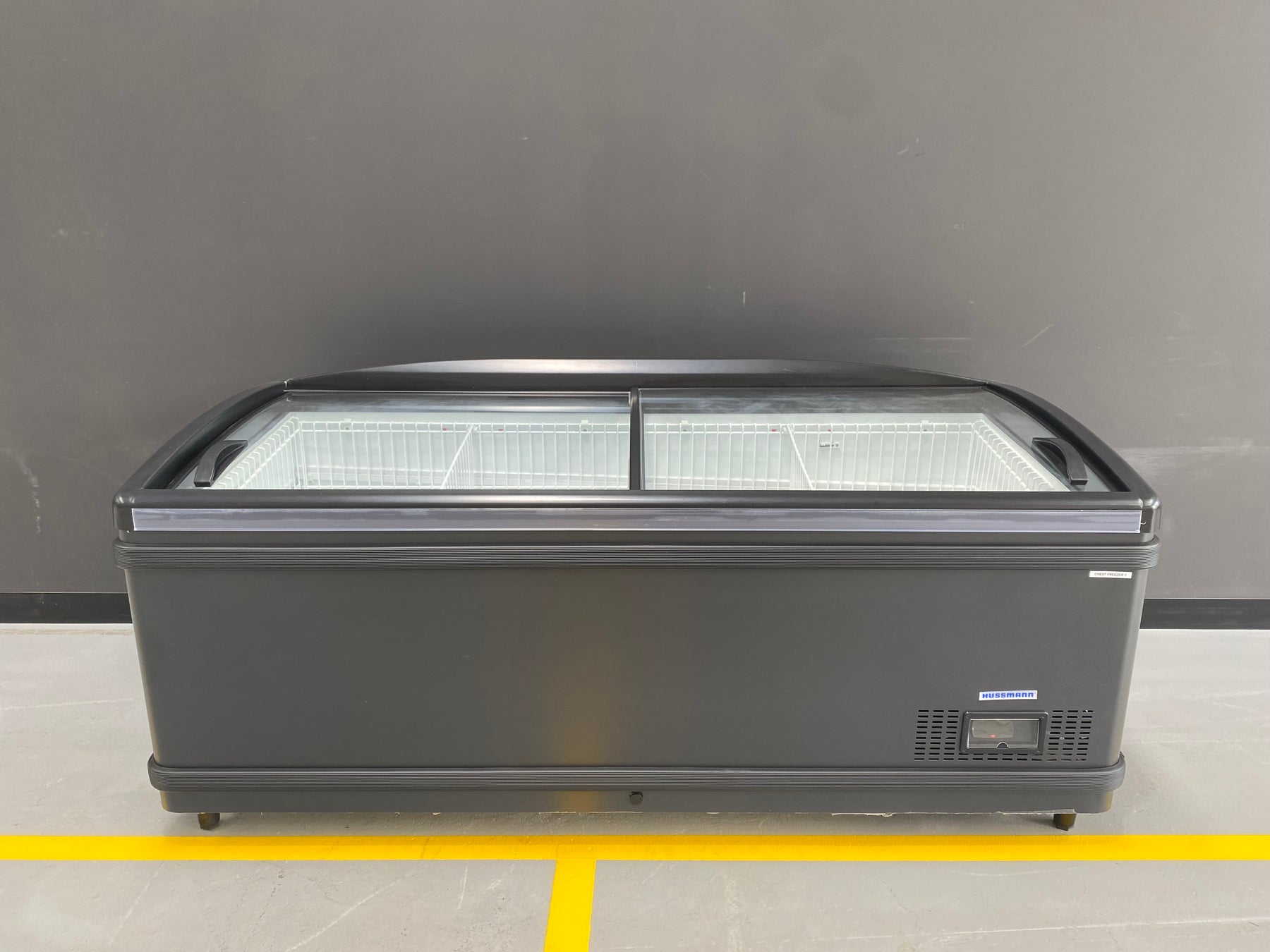Hussmann - ARCH194C-DTVS Modular Dual Temp Variable Speed Island Cabinet