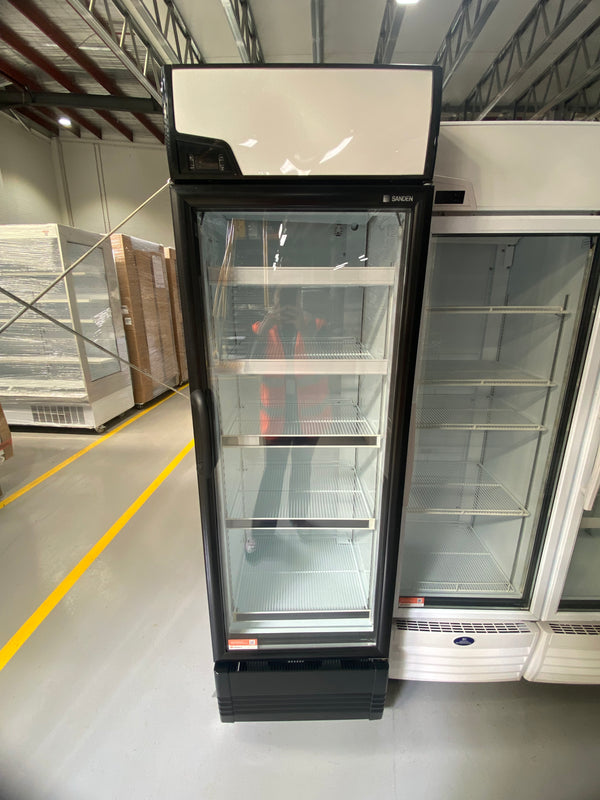 Sanden SPE-0405 SINGLE DOOR CHILLER