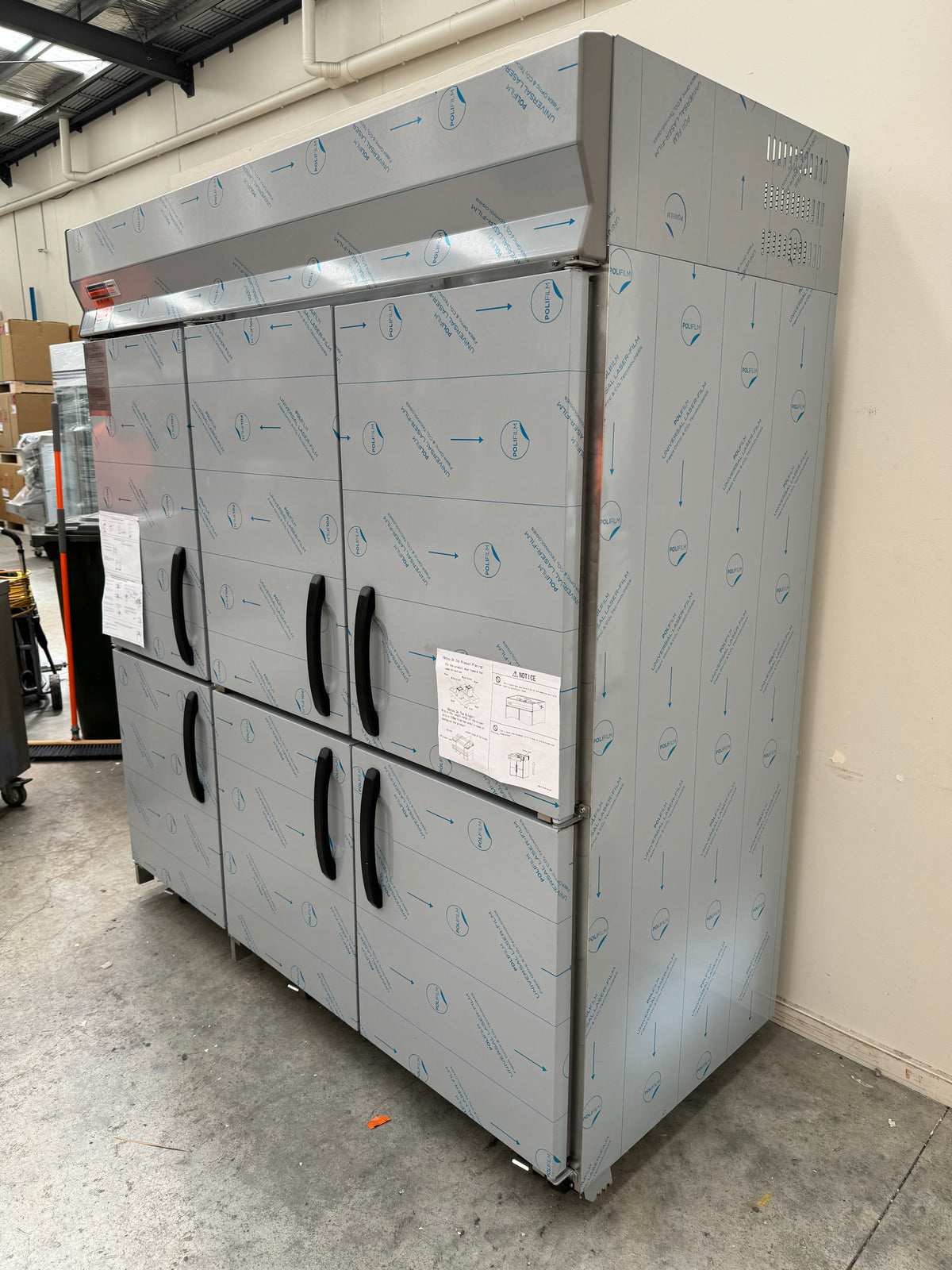 Panasonic Upright Chiller