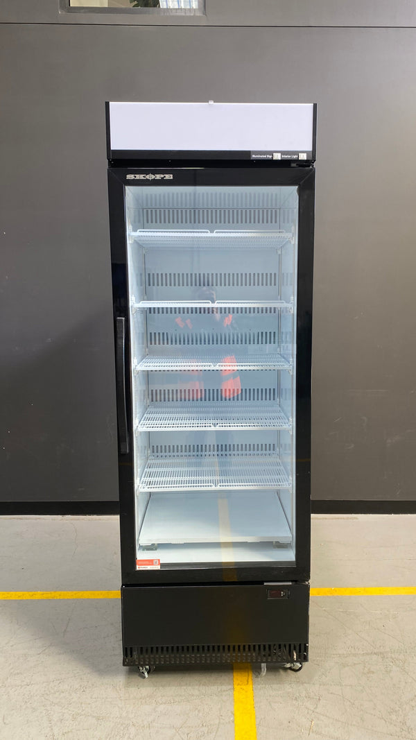 Skope - BCE600N - 1 Glass Door Display or Storage Fridge