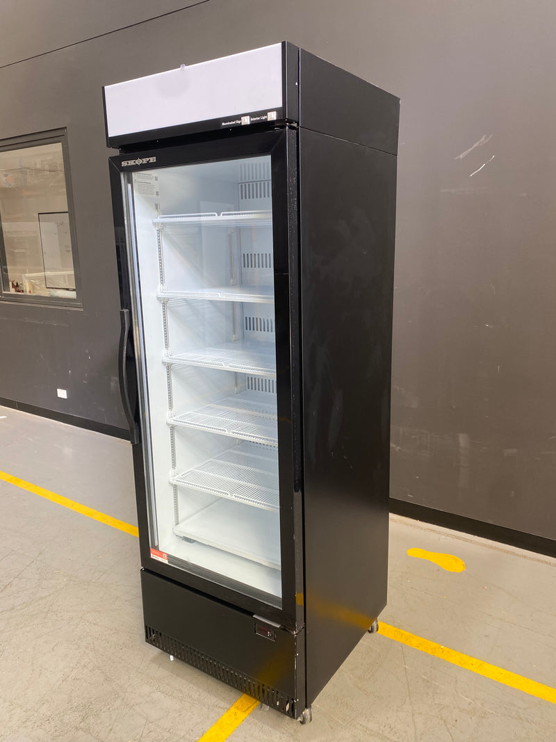 Skope - BCE600N - 1 Glass Door Display or Storage Fridge