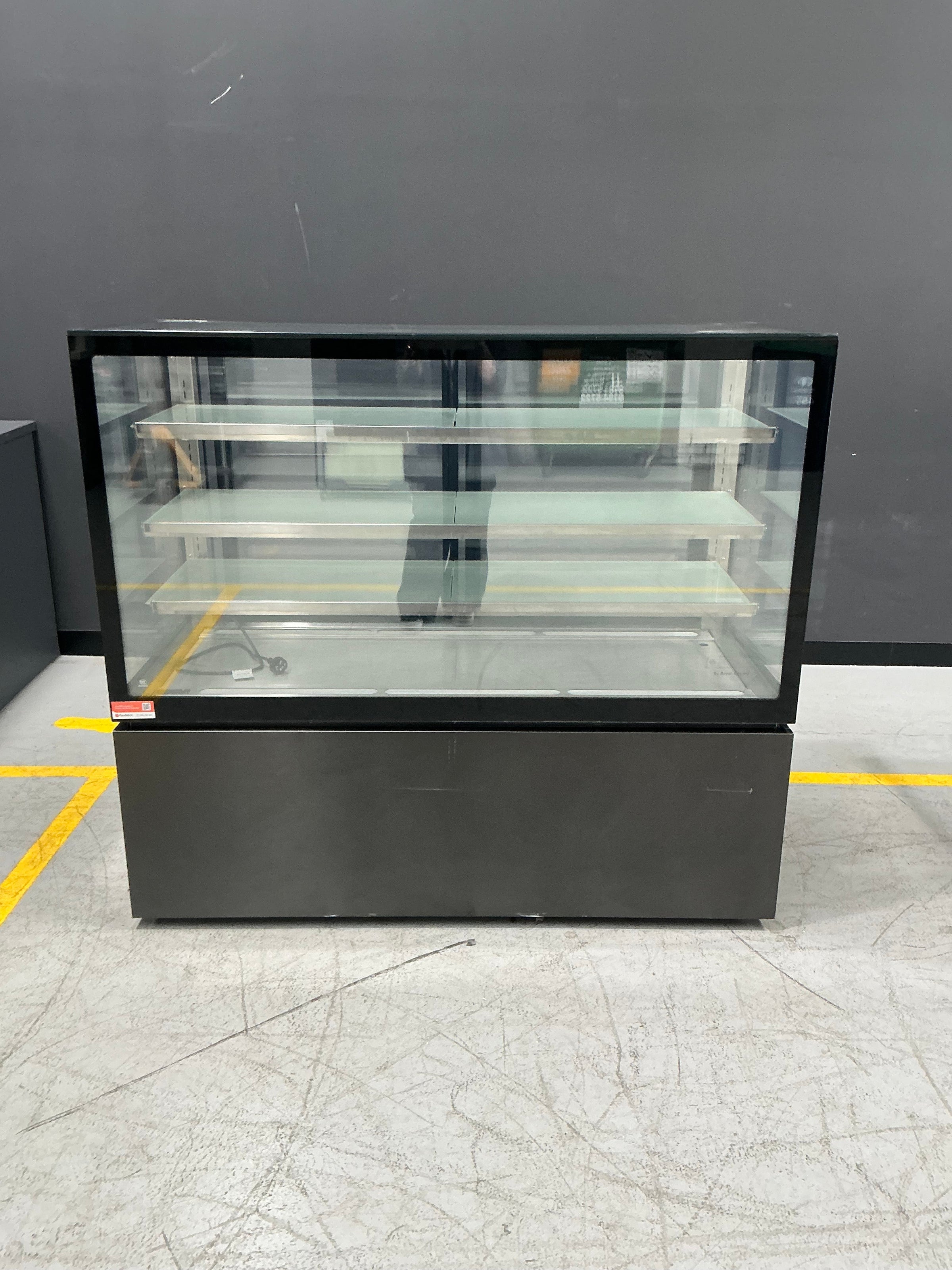 Anvil - NDSV4750 - 605L Four Tier Square Glass Cake Display