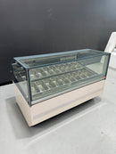 Romeo 18 Gelato Display