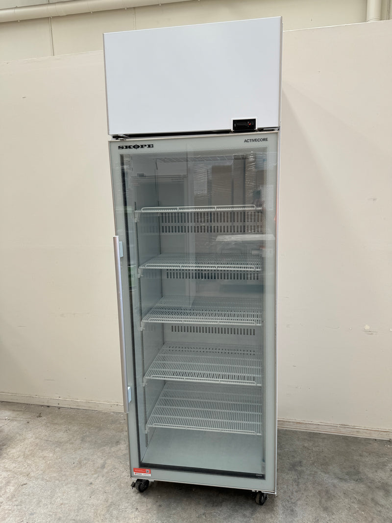 Skope ActiveCore self contained single door chiller TME650N-A