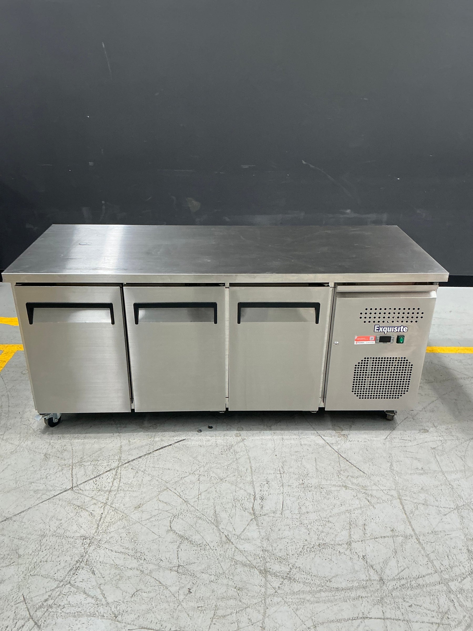 Exquisite - USF400H - 465L Underbench Storage Freezer with Solid Doors