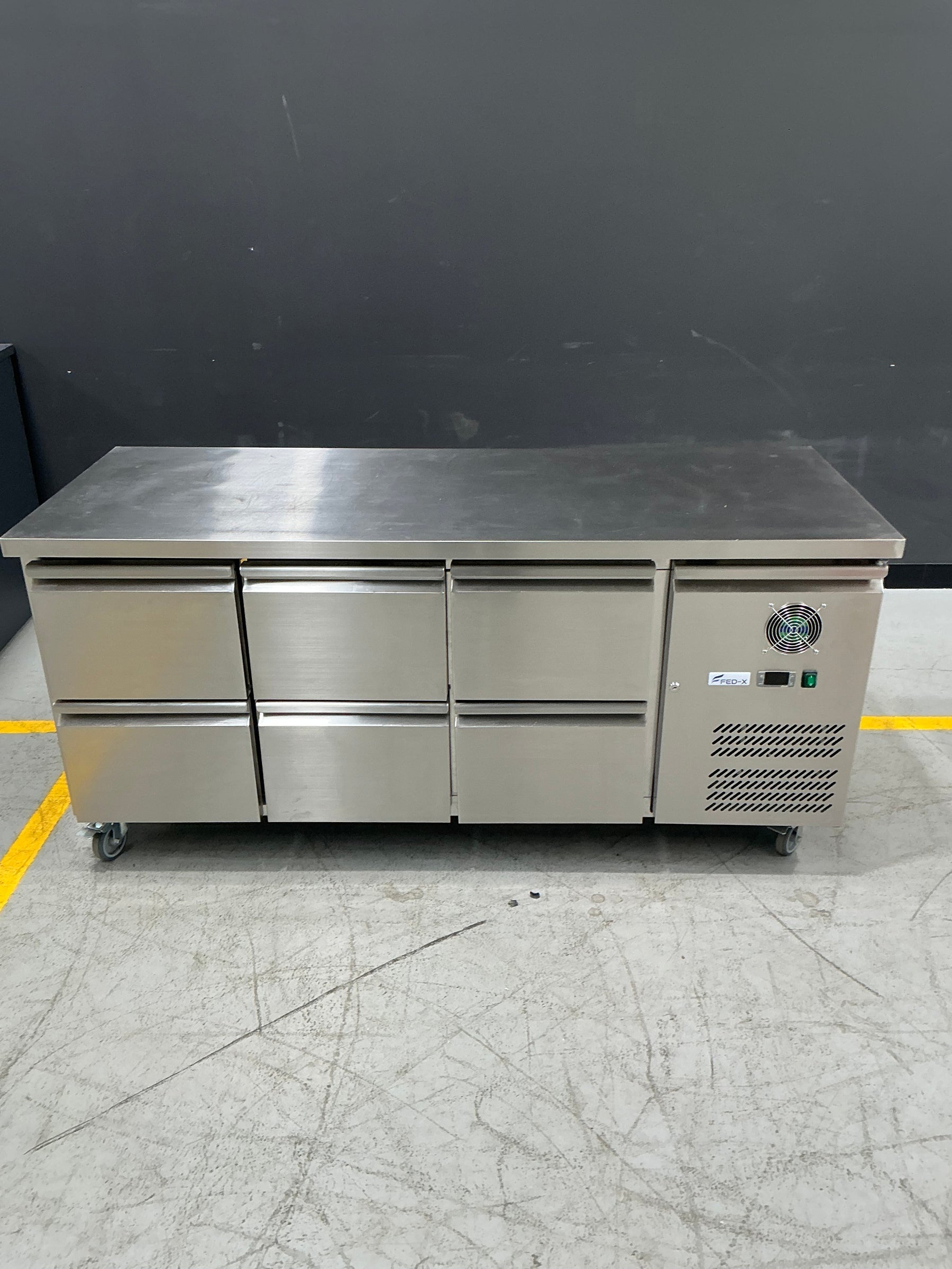 FED-X - XUB7C18S3D - 417L Six-Door Bench Fridge with Drawers