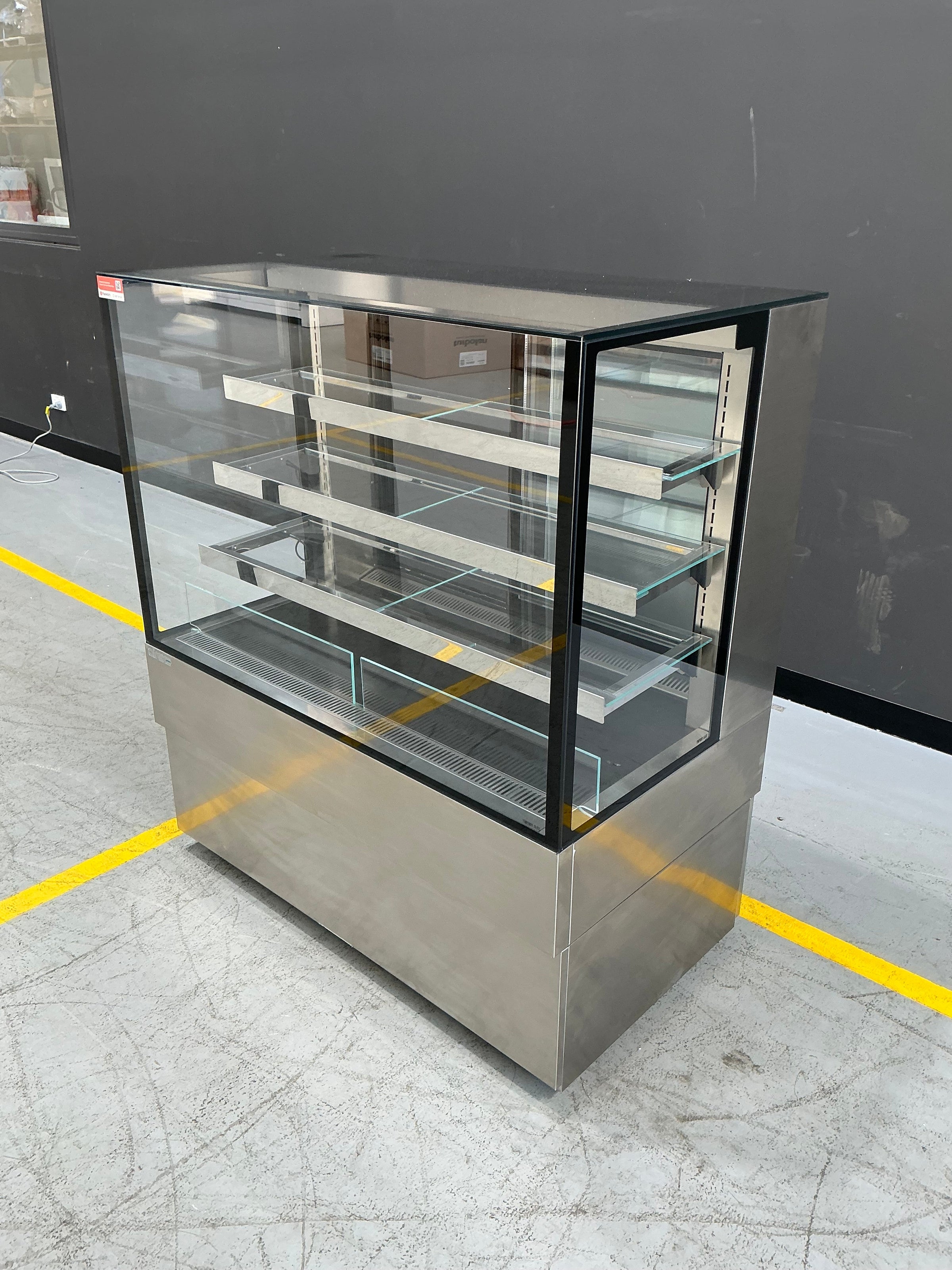 Stoddart - AXA.FDFSSQ.12 - Freestanding Square Ambient Food Display