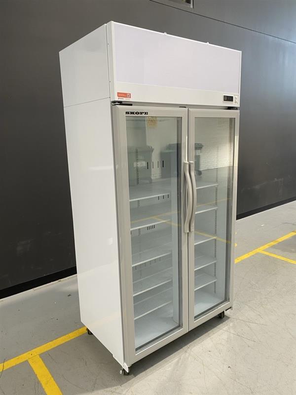 SKOPE - TCE1000N - EziCore 2 Door Glass Display Fridge