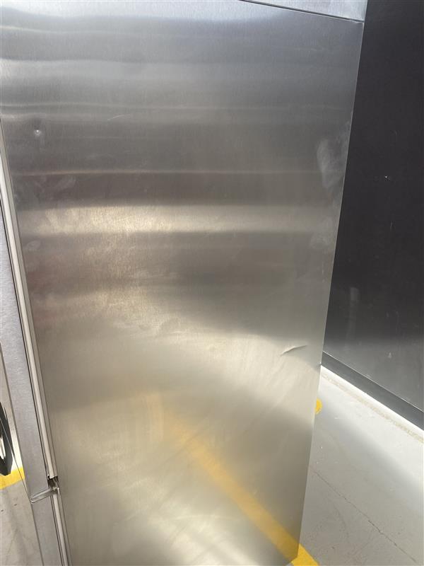 PANASONIC SRR-1881HP 1669L UPRIGHT 3 DOOR SPLIT PILLARLESS CHILLER REFRIGERATOR
