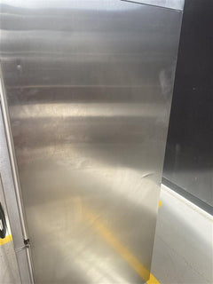 PANASONIC SRR-1881HP 1669L UPRIGHT 3 DOOR SPLIT PILLARLESS CHILLER REFRIGERATOR