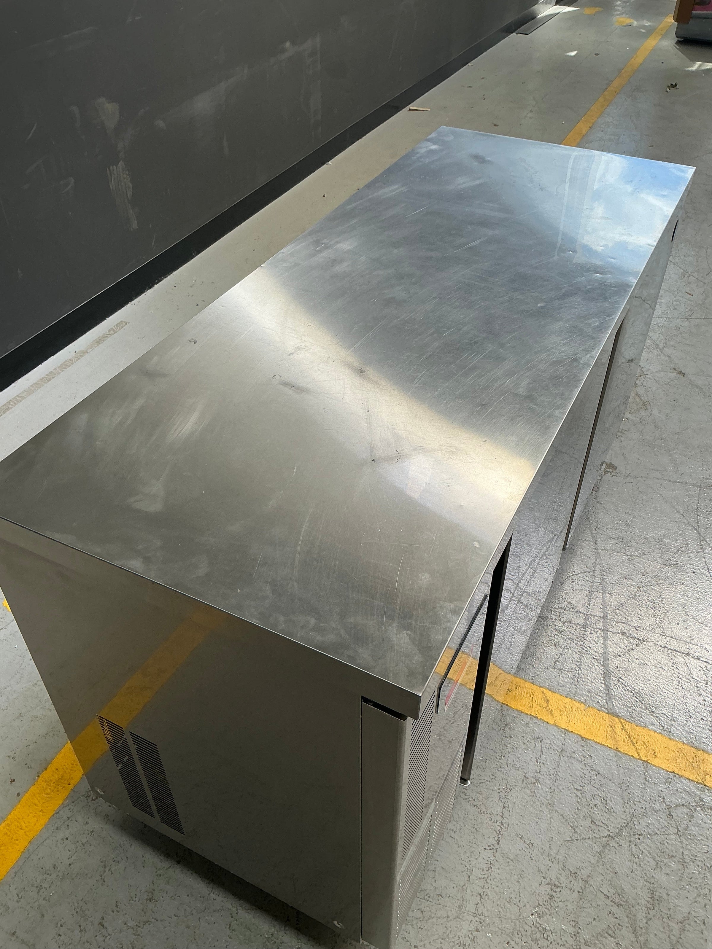 Hoshizaki - FT-156MA-A - Undercounter Freezer