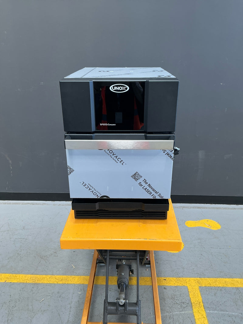 UNOX - SPEED.Compact™ ECO Speed Oven - XOMA-01NS-MCDN