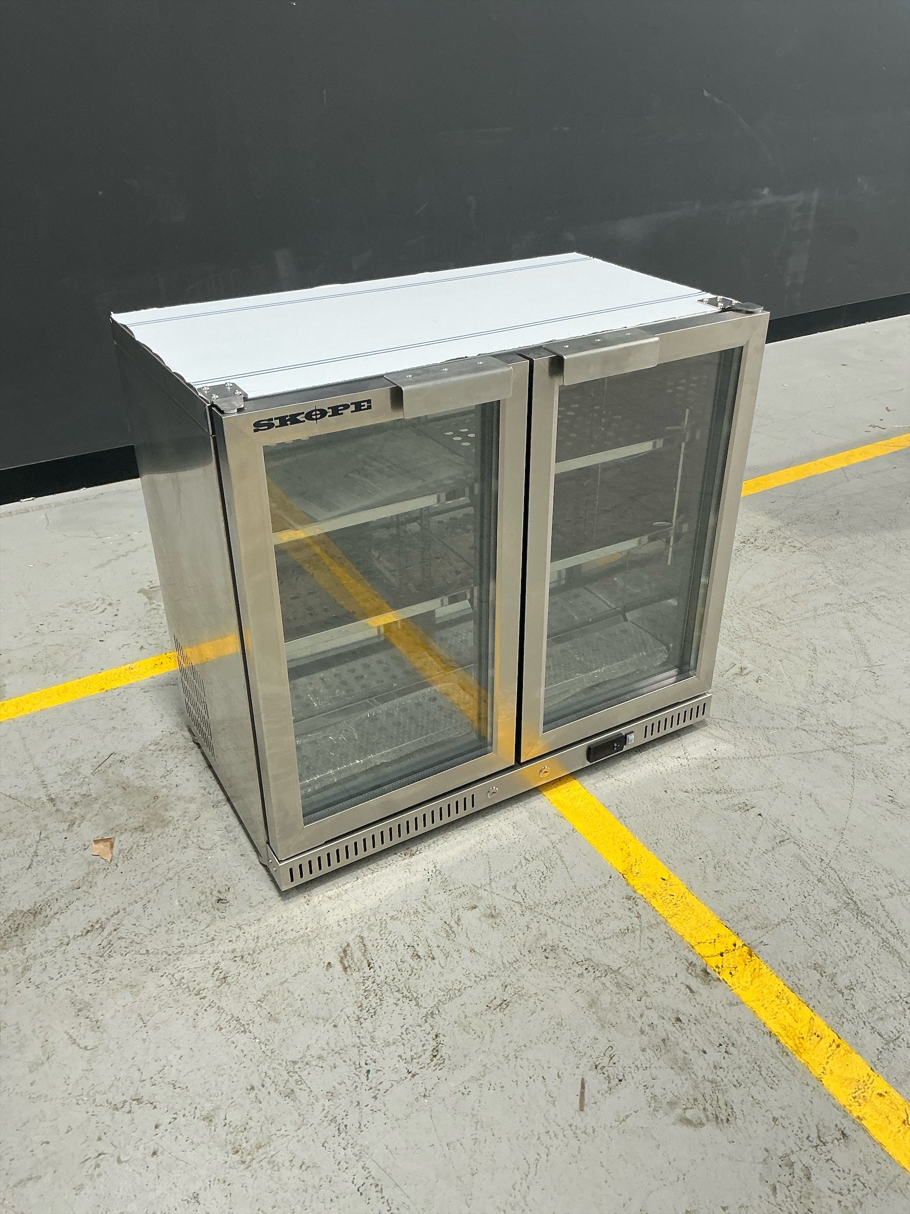Skope - Two Glass Door Bar Cooler - 130 L - BC.2.GSW