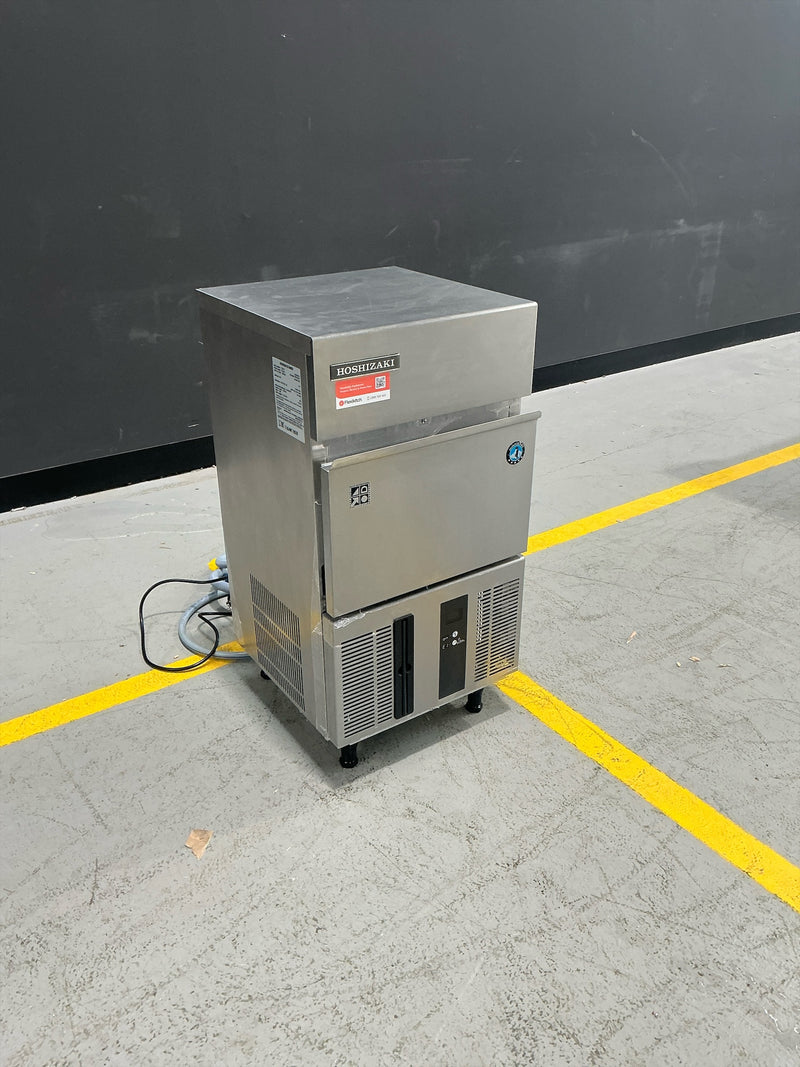 HOSHIZAKI - IM-30CNE-25 - Cube Ice Machine IM Series