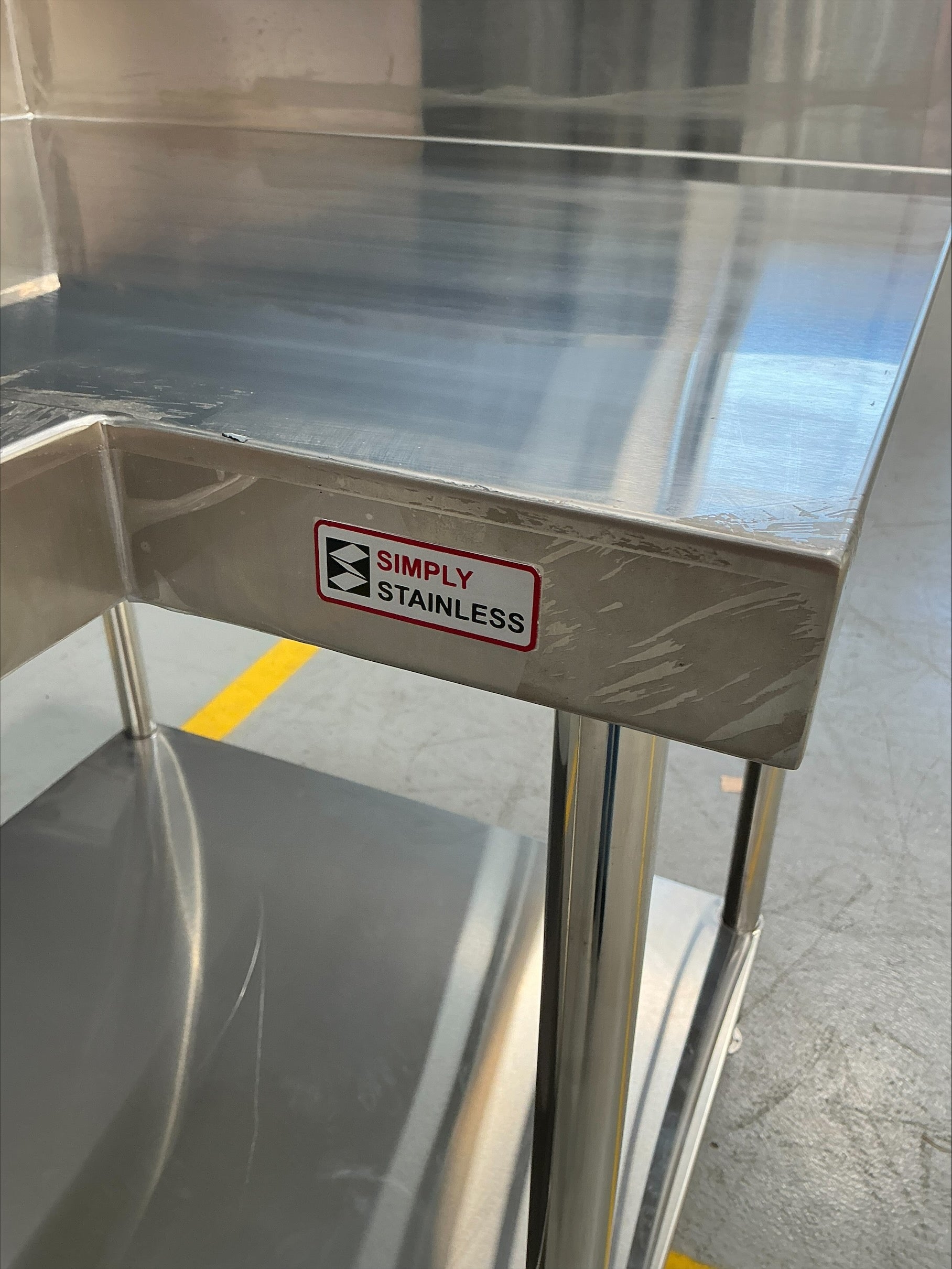 Simply Stainless Corner Bench With Splashback SS04.7.0900