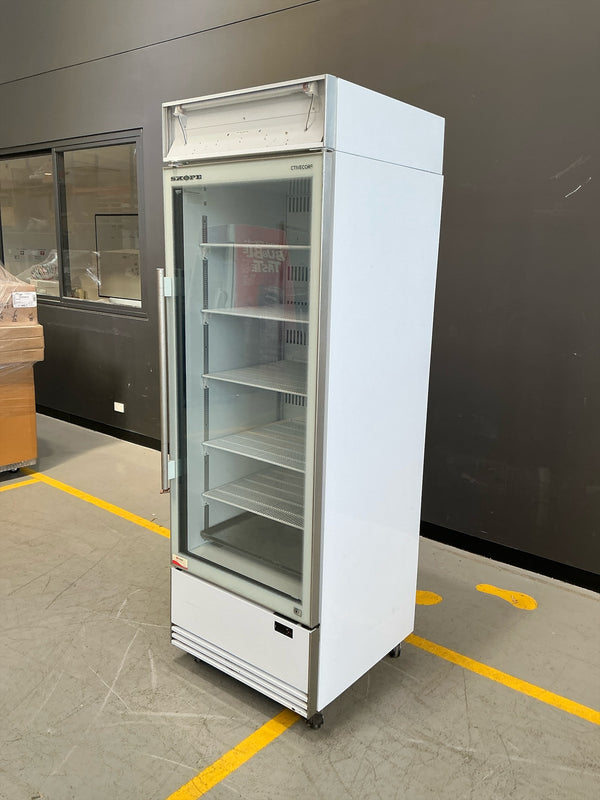 SKOPE - BME600-AC - Single Door Chiller with Lighting Box ActiveCore SELF CONTAINED