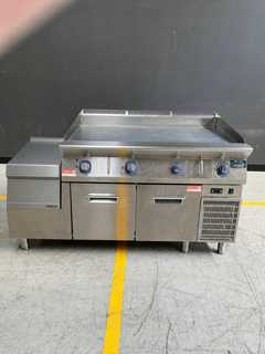 Electrolux / Zanussi Professional - 391404 + E392601 - Fry Top & Refrigerated Base Package