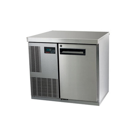 Skope PG100HF: single door freezer 1/1 undercounter self contained